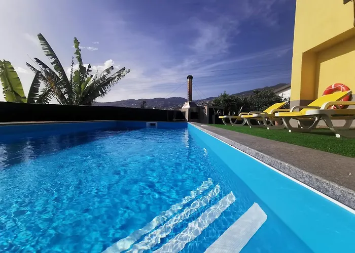 Casa Dos Avos With Pool In