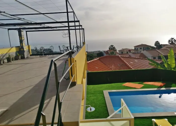 Casa Dos Avos With Pool In Hébergement de vacances