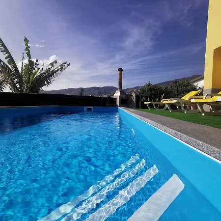 Casa Dos Avos With Pool In