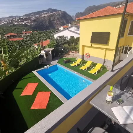 Holiday home Casa Dos Avos With Pool In