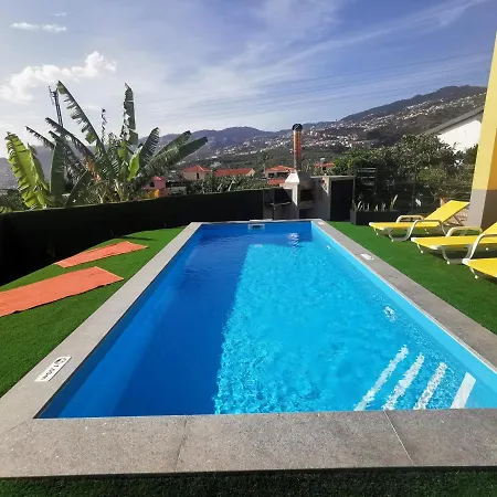 Casa de Férias Casa Dos Avós With Pool In *