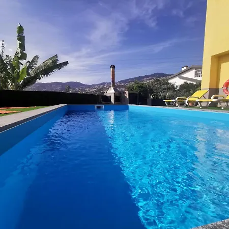 Casa Dos Avos With Pool In