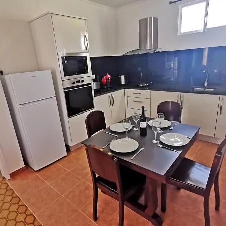 Casa Dos Avos With Pool In Prázdninový dům