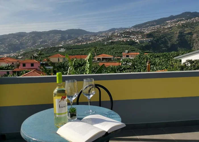 Casa Dos Avos With Pool In Hébergement de vacances